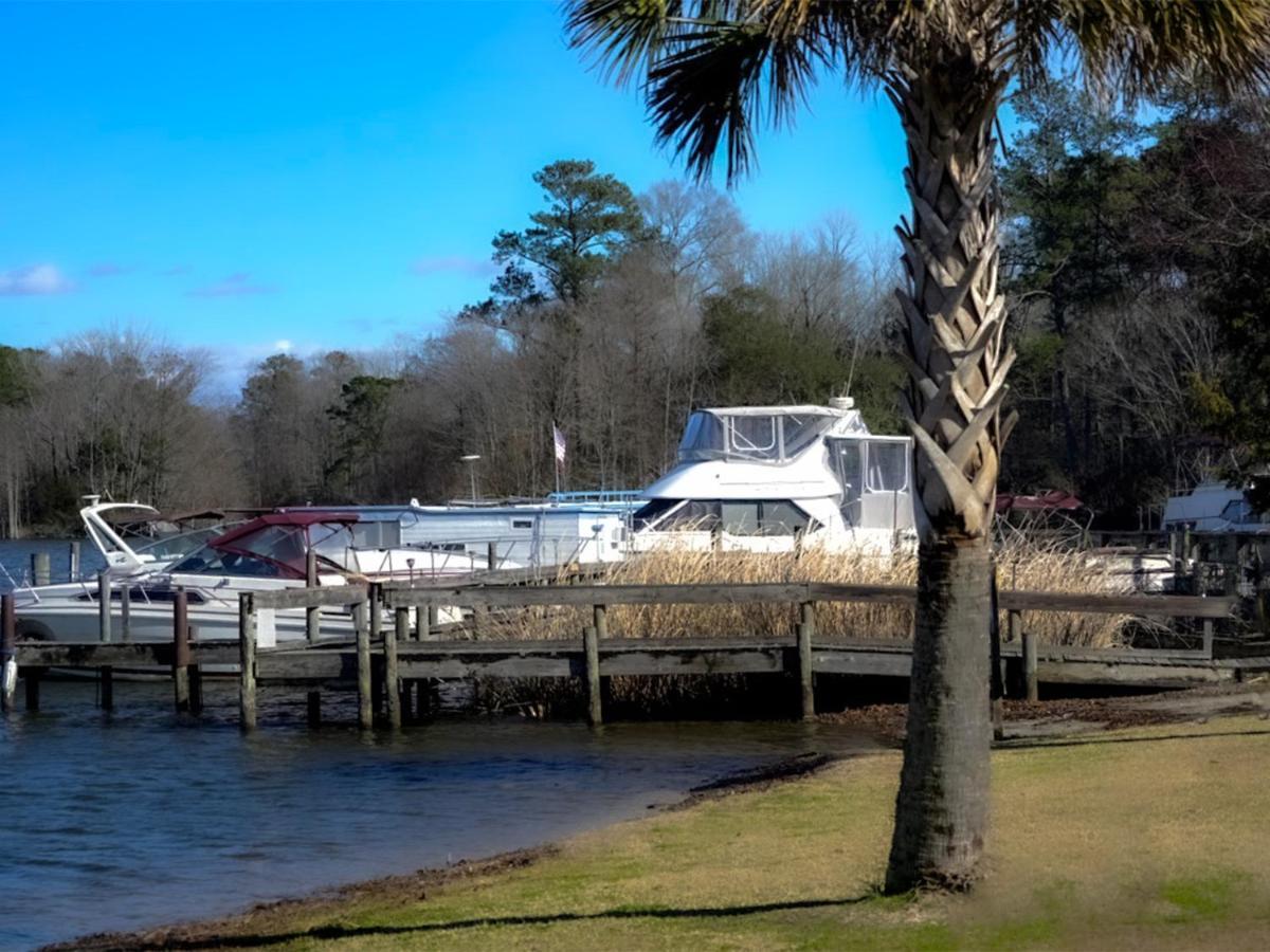 Bells Marina & Fishing Resort - Santee Lake Marion By I95 - Family Adventure, Pets On Request! Eutawville エクステリア 写真