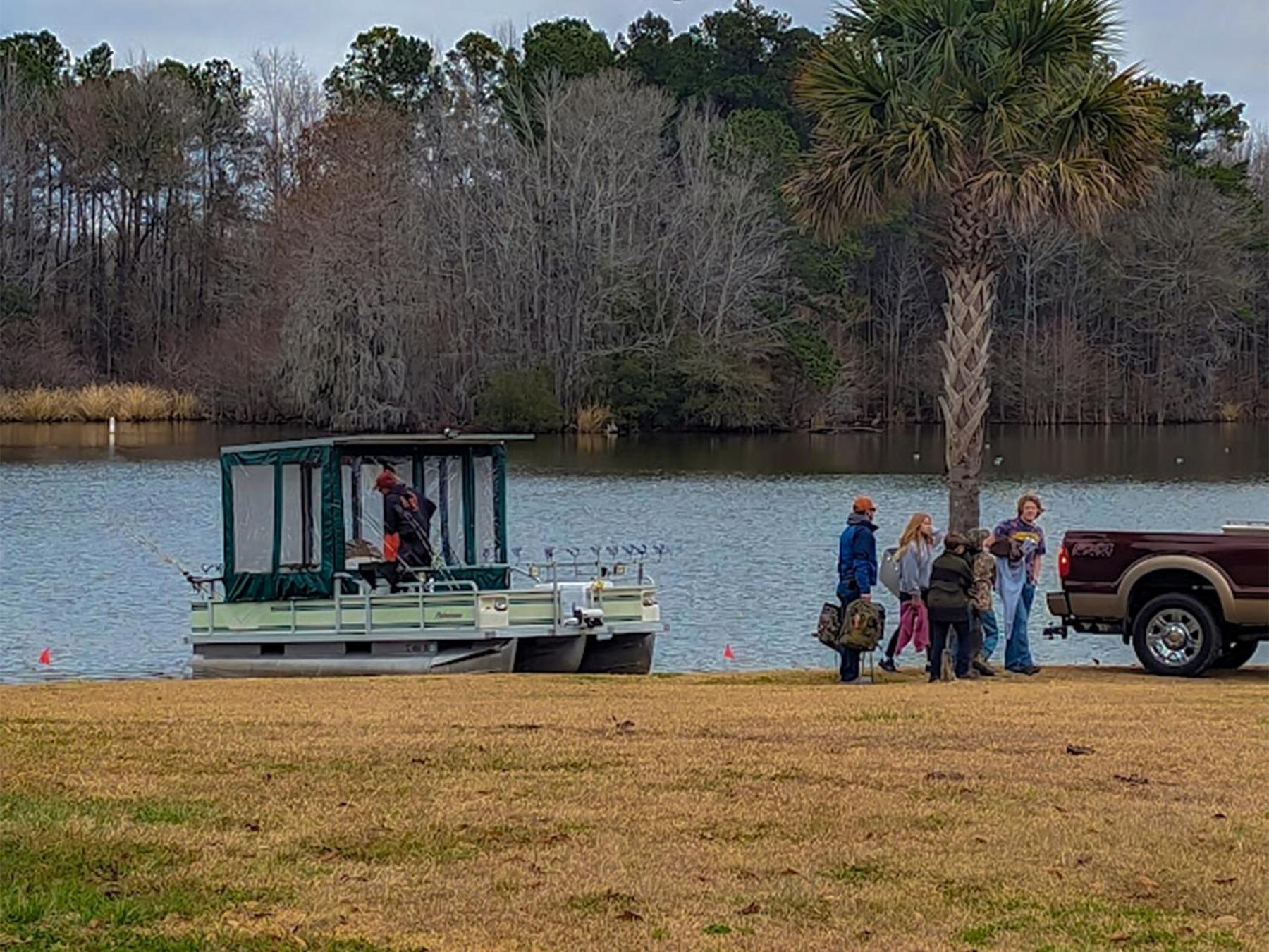 Bells Marina & Fishing Resort - Santee Lake Marion By I95 - Family Adventure, Pets On Request! Eutawville エクステリア 写真