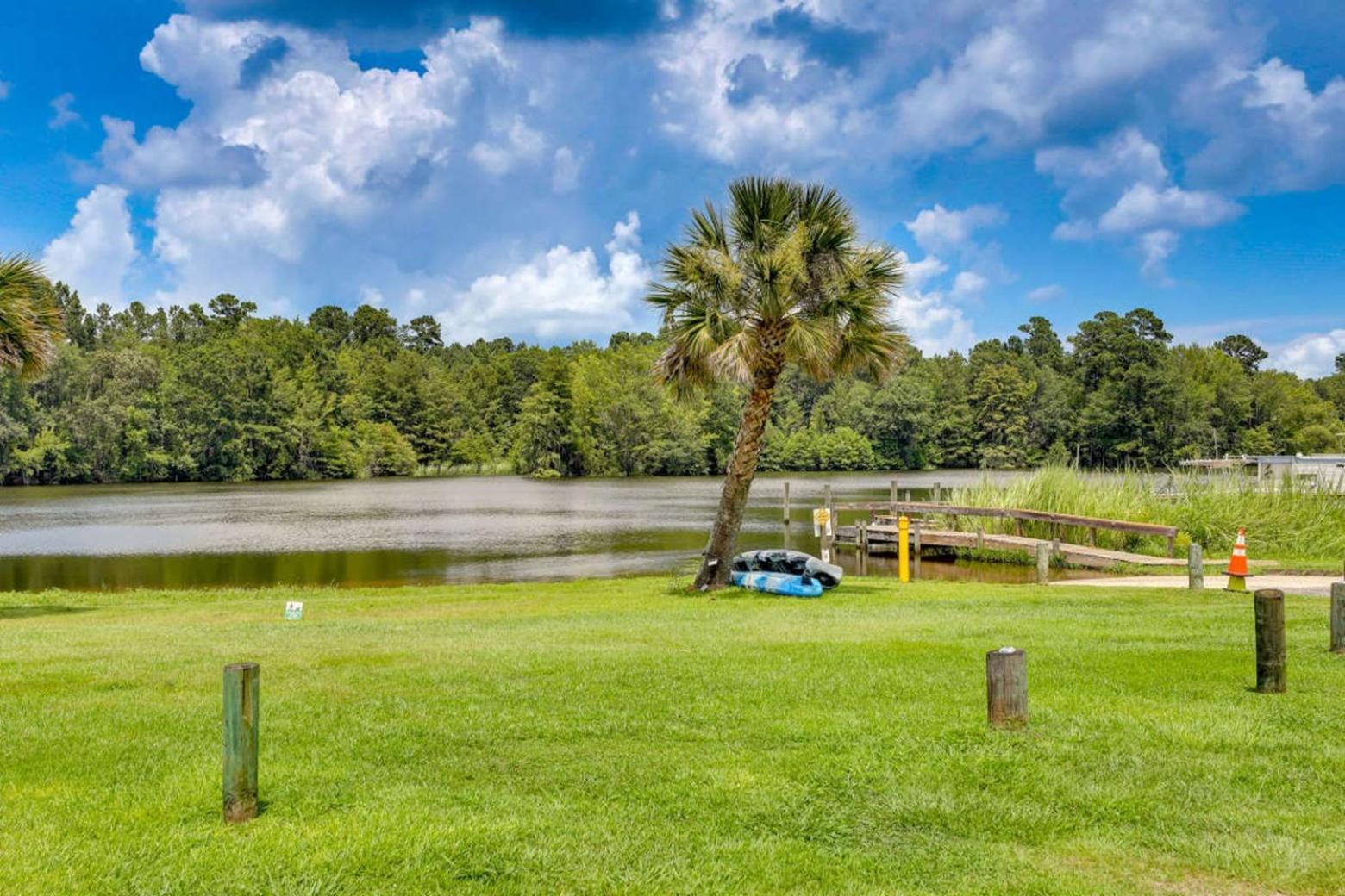 Bells Marina & Fishing Resort - Santee Lake Marion By I95 - Family Adventure, Pets On Request! Eutawville エクステリア 写真